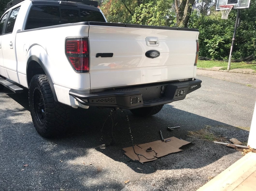 Barricade Pre-Runner Rear Bumper (06-14 F-150)