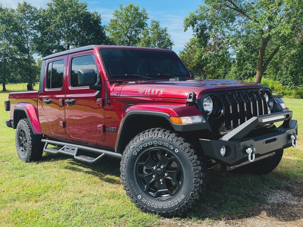 Barricade HD Front Bumper with 20-Inch Light Bar (20-25 Jeep Gladiator JT)