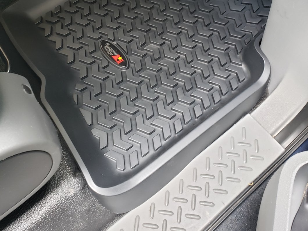 Barricade Front Floor Mats; Black (04-08 F-150)