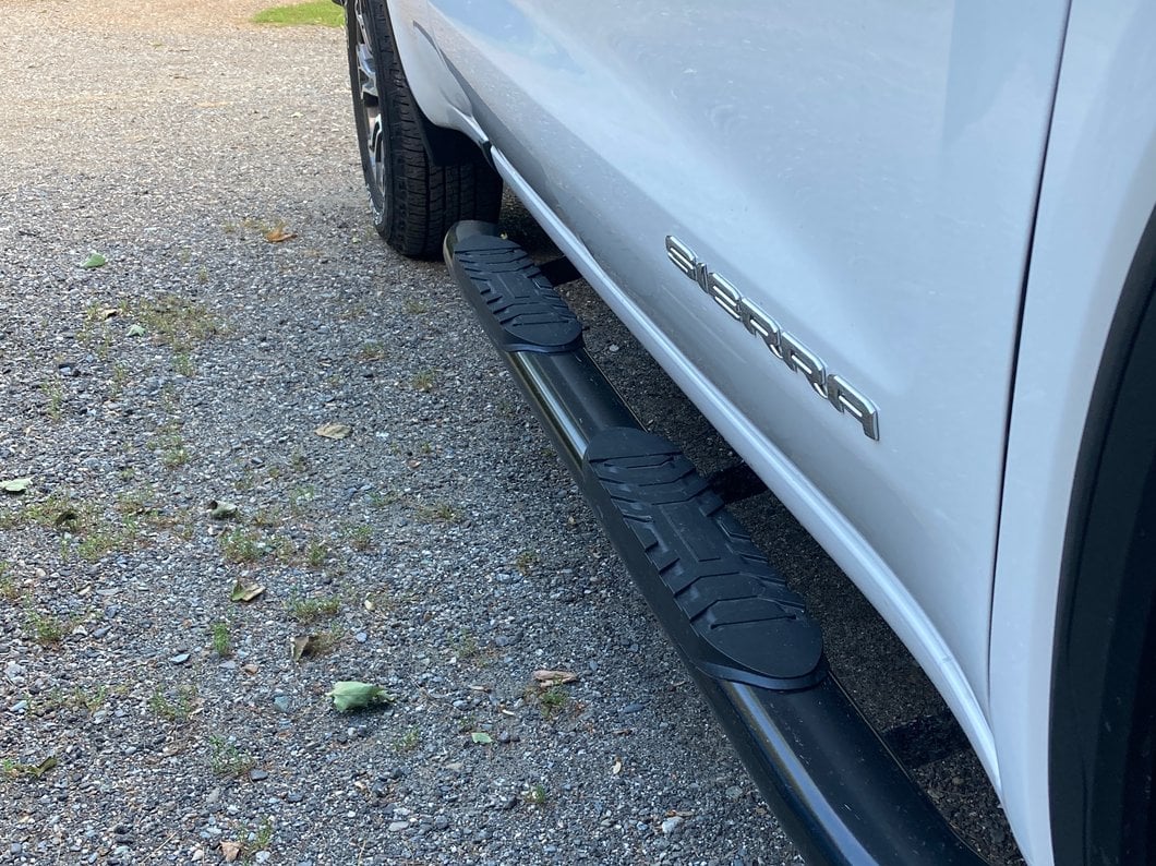 Barricade 5-Inch Oval Bent End Side Step Bars; Black (19-25 Sierra 1500 Double Cab)