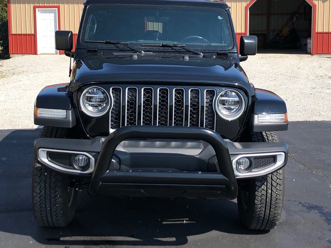 Barricade 3.50-Inch Oval Bull Bar with Skid Plate; Black (20-25 Jeep Gladiator JT)