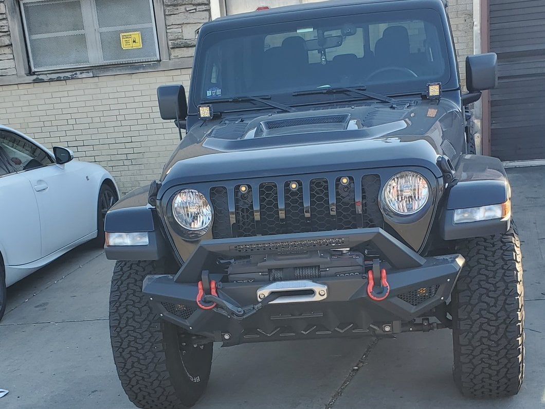 Barricade X-Series Front Bumper; Black Inserts (20-25 Jeep Gladiator JT)