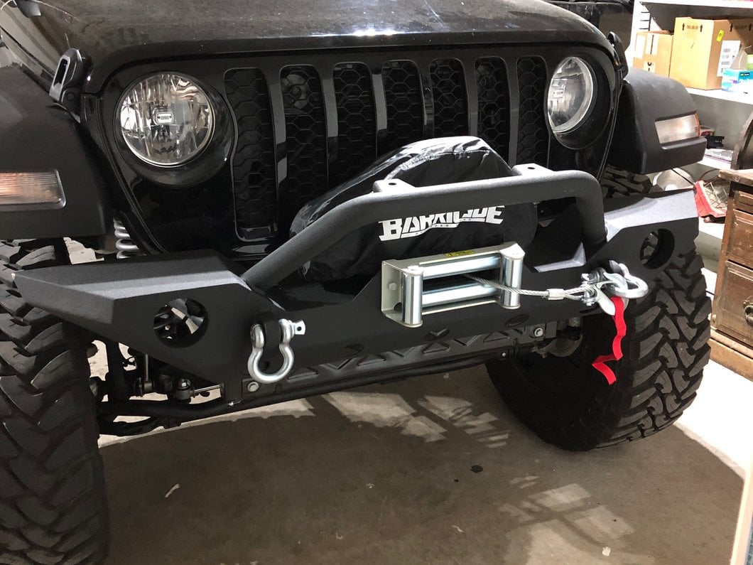 Barricade Trail Force HD Front Bumper with 9,500 lb. Winch (20-25 Jeep Gladiator JT)