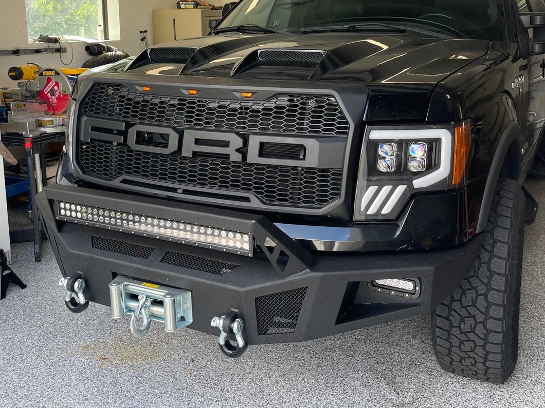 Barricade HD Winch Front Bumper with LED Lighting (09-14 F-150, Excluding Raptor)