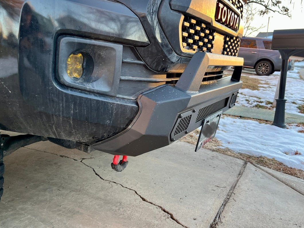 Barricade HD Stubby Front Bumper (16-23 Tacoma)