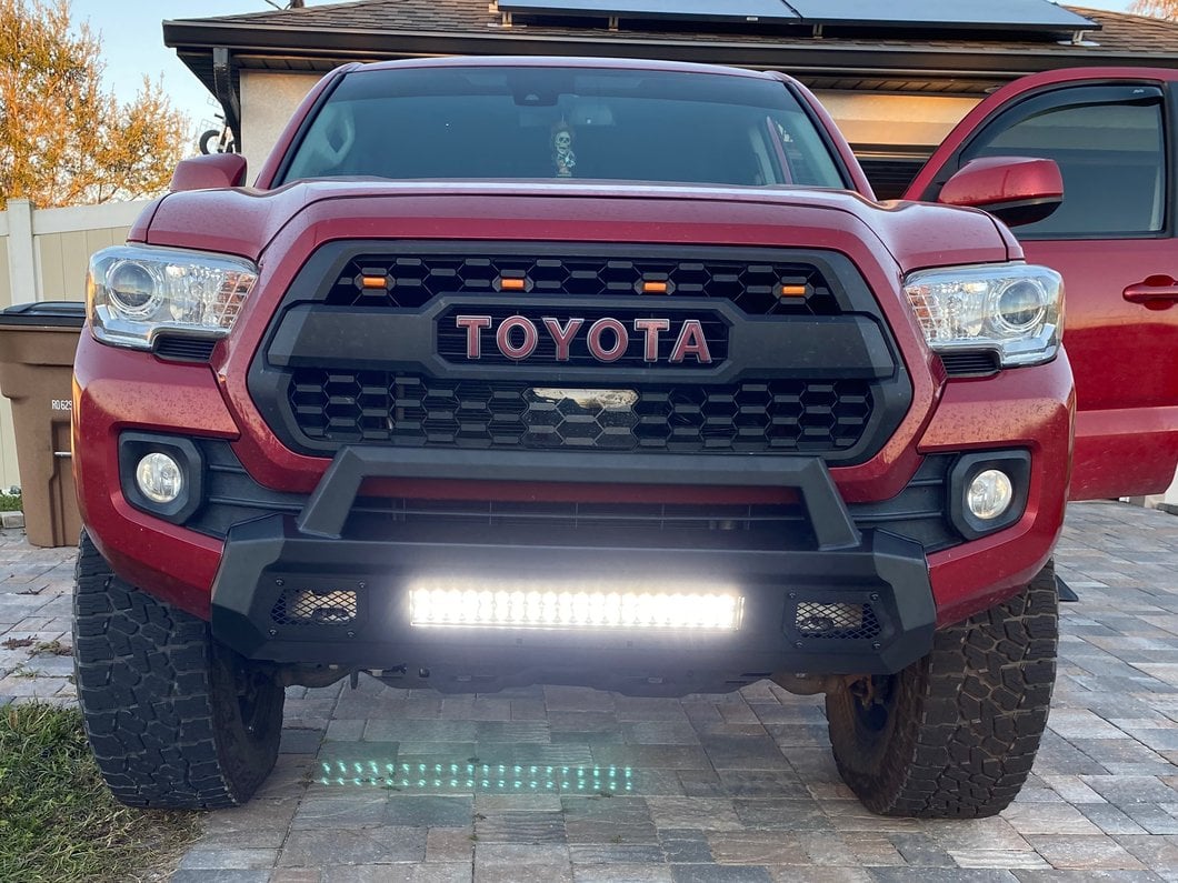 Barricade HD Stubby Front Bumper with 20-Inch Double Row LED Light Bar (16-23 Tacoma)