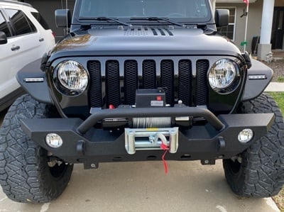 Barricade 9,500 lb. Winch with Wireless Control (Universal; Some Adaptation May Be Required)