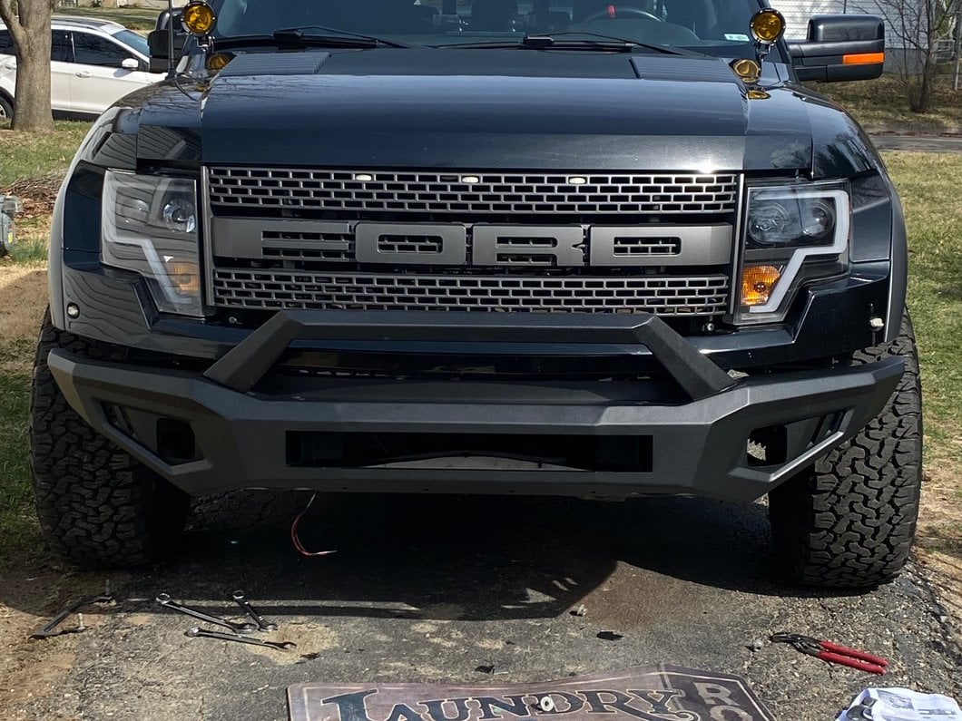 Barricade HD Off-Road Front Bumper with LED Fog Lights (10-14 F-150 Raptor)