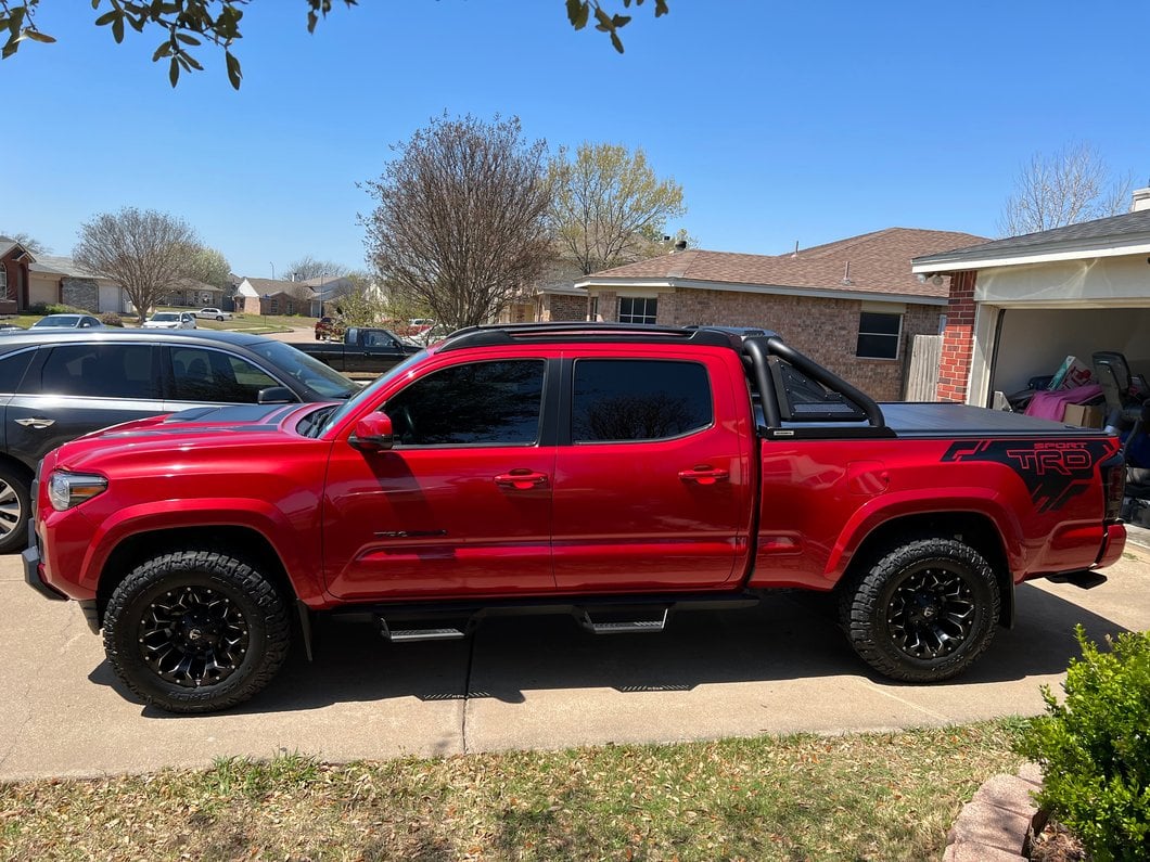Barricade HD Stubby Front Bumper (16-23 Tacoma)