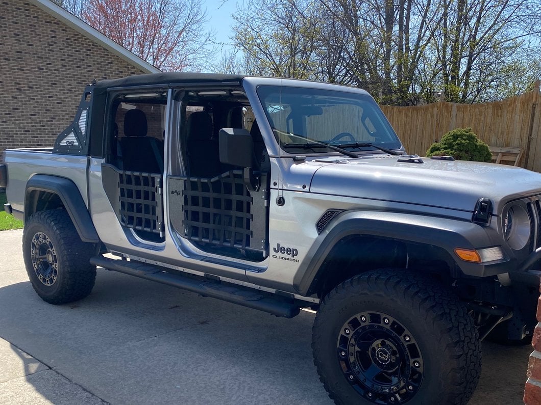 Barricade Tubular Matrix Doors with Mirrors (20-25 Jeep Gladiator JT)