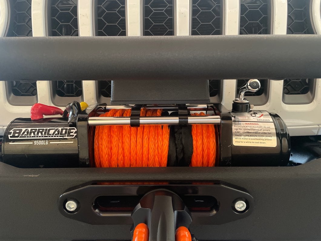 Barricade 9,500 lb. Winch with Wireless Control (Universal; Some Adaptation May Be Required)