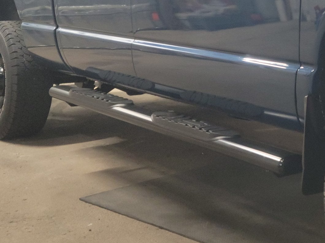 Barricade 5-Inch Oval Straight End Side Step Bars; Gloss Black (03-09 RAM 2500 Quad Cab)