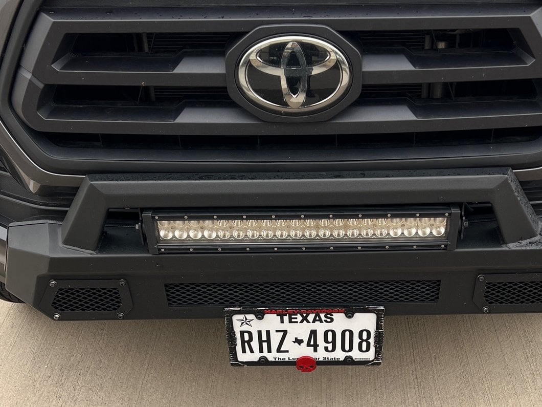 Barricade HD Stubby Front Bumper with 20-Inch Double Row LED Light Bar (16-23 Tacoma)