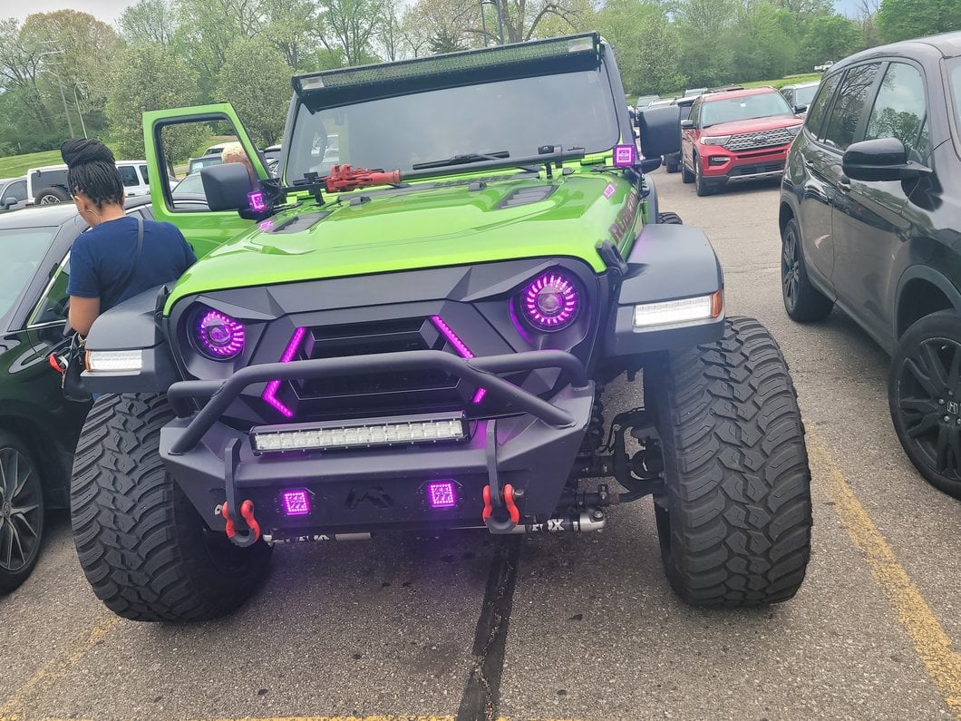 Barricade Dark Star Aluminum Grille with 20-Inch LED Light Bar (18-25 Jeep Wrangler JL)