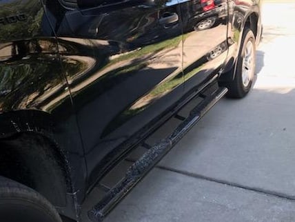 Barricade Saber 5-Inch Aluminum Side Step Bars; Stainless Cover Plates (19-25 Silverado 1500 Double Cab)