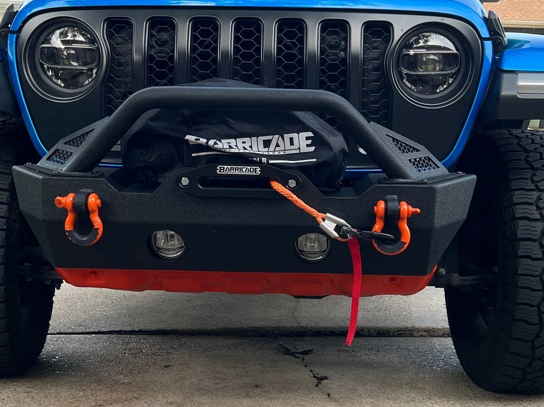 Barricade 9,500 lb. Winch with Synthetic Rope and Wireless Control (Universal; Some Adaptation May Be Required)