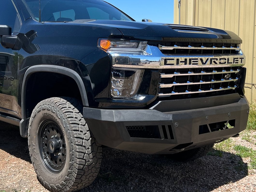 Barricade Extreme HD Front Bumper with LED Fog Lights (20-23 Silverado 2500 HD)