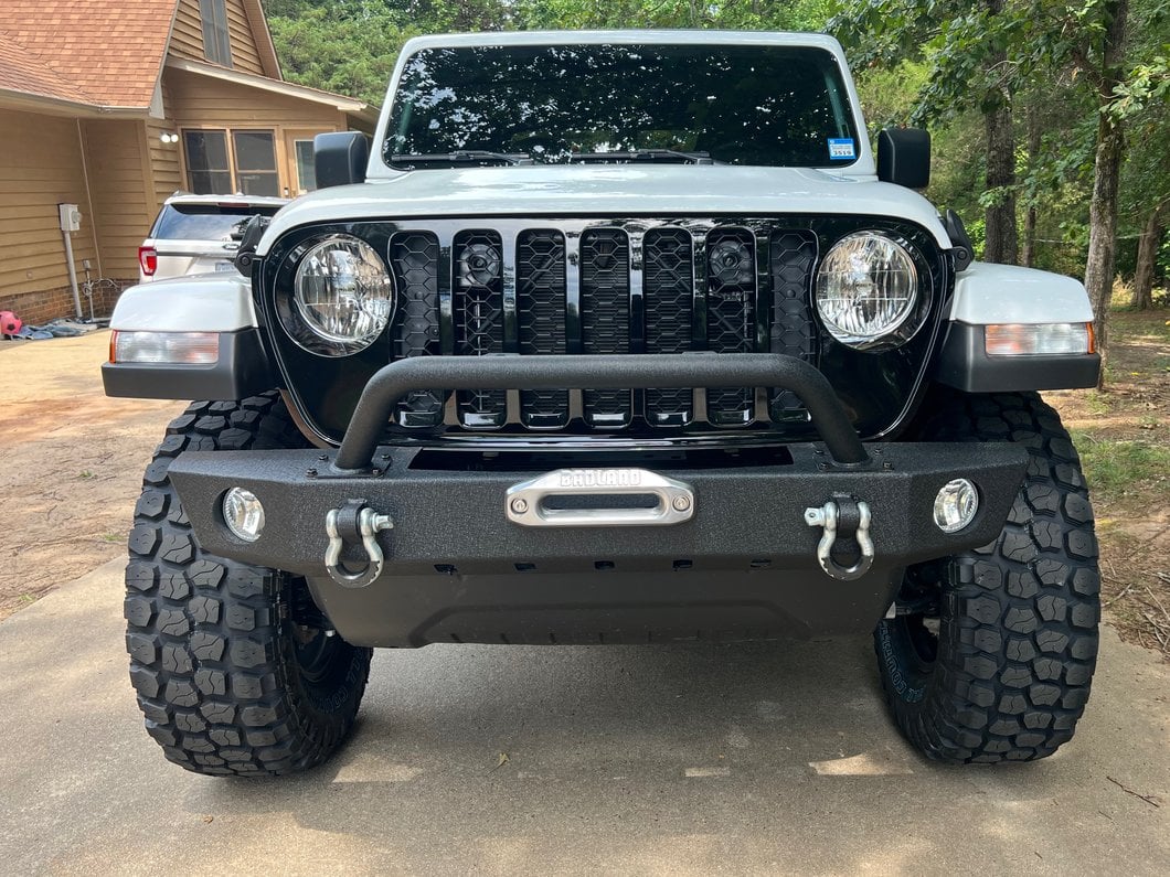 Barricade Trekker Front Bumper (20-25 Jeep Gladiator JT)