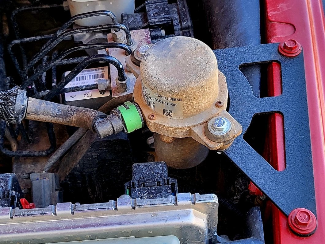 Barricade Vacuum Canister Relocation Bracket (07-18 Jeep Wrangler JK)