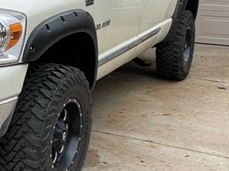 Barricade 5-Inch Oval Bent End Side Step Bars; Black (02-08 RAM 1500 Quad Cab)