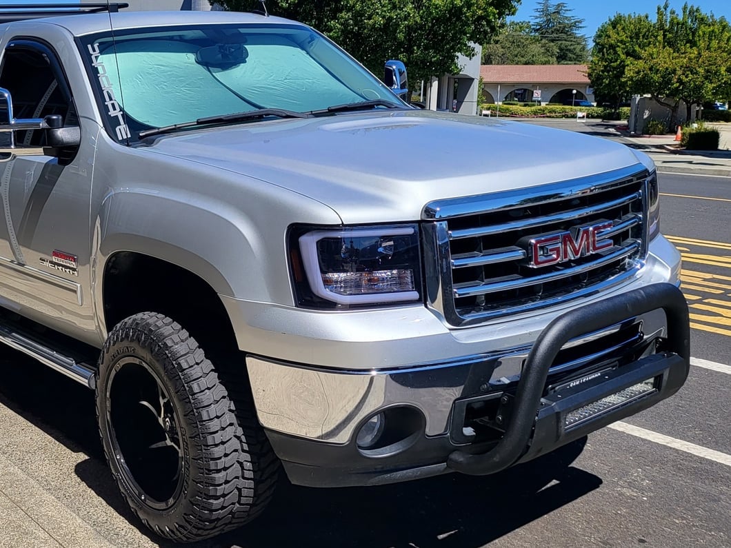 Barricade HD Bull Bar with Skid Plate and 20-Inch LED Dual-Row LED Light Bar; Textured Black (07-18 Sierra 1500)