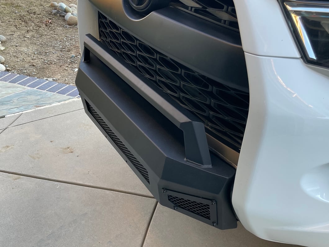 Barricade HD Stubby Front Bumper (14-24 4Runner, Excluding Limited & Nightshade)
