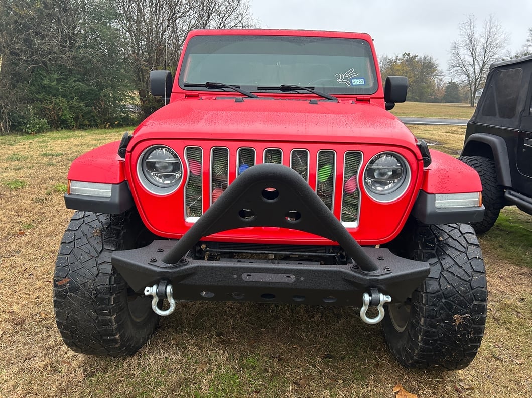 Barricade Stubby Winch Front Bumper with Stinger Bar (20-25 Jeep Gladiator JT)