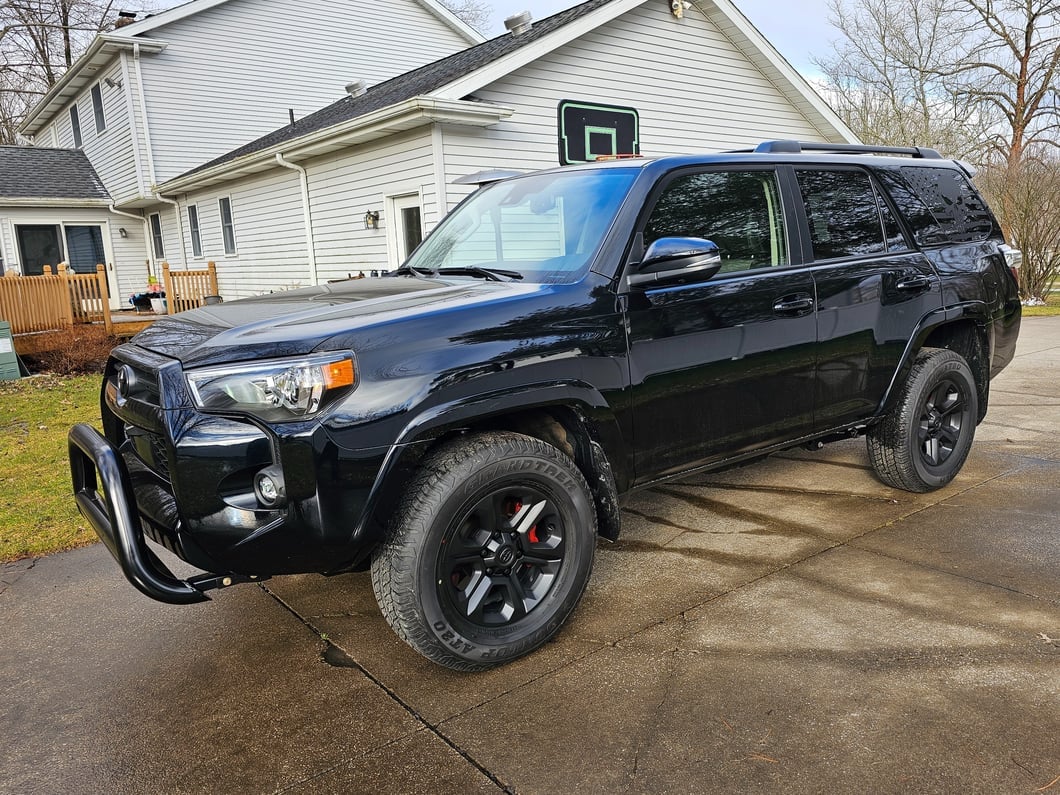 Barricade 3-Inch Bull Bar; Black (10-24 4Runner w/o Front Parking Sensors, Excluding 14-24 Limited & Nightshade)