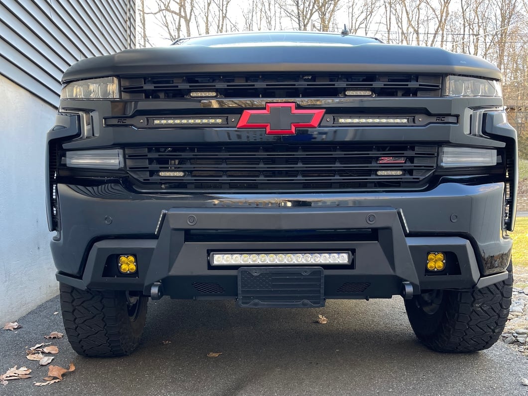 Barricade HD Stubby Front Bumper with Winch Mount and 20-Inch Single Row LED Light Bar (19-21 Silverado 1500, Excluding Diesel)