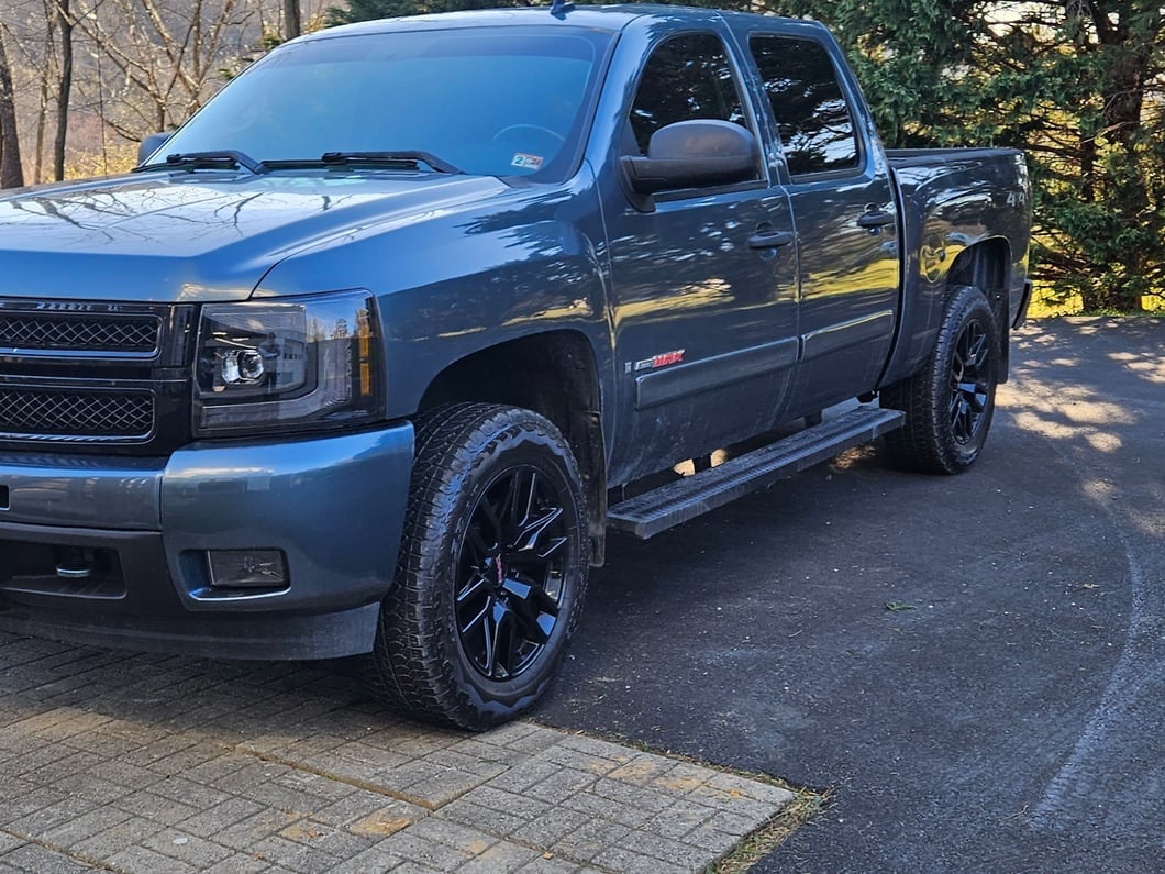 Barricade XD Running Boards (07-13 Silverado 1500 Crew Cab)