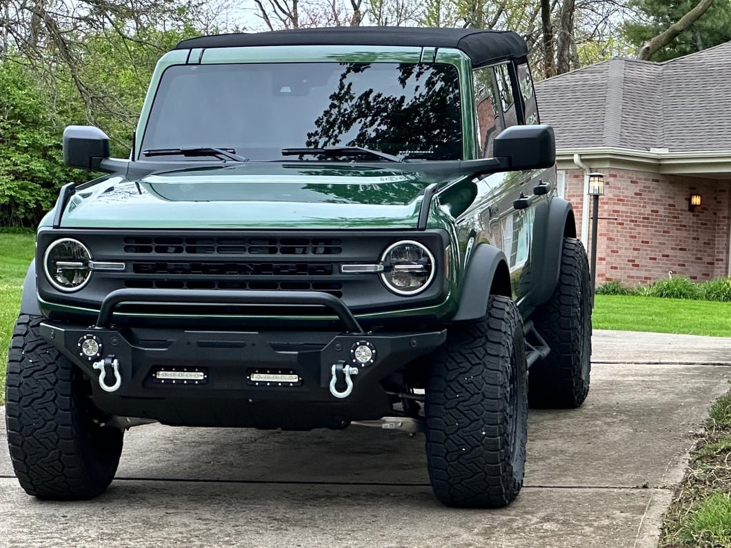 Barricade Trail Force HD Front Bumper with LED Fog Lights (21-25 Bronco, Excluding Raptor)
