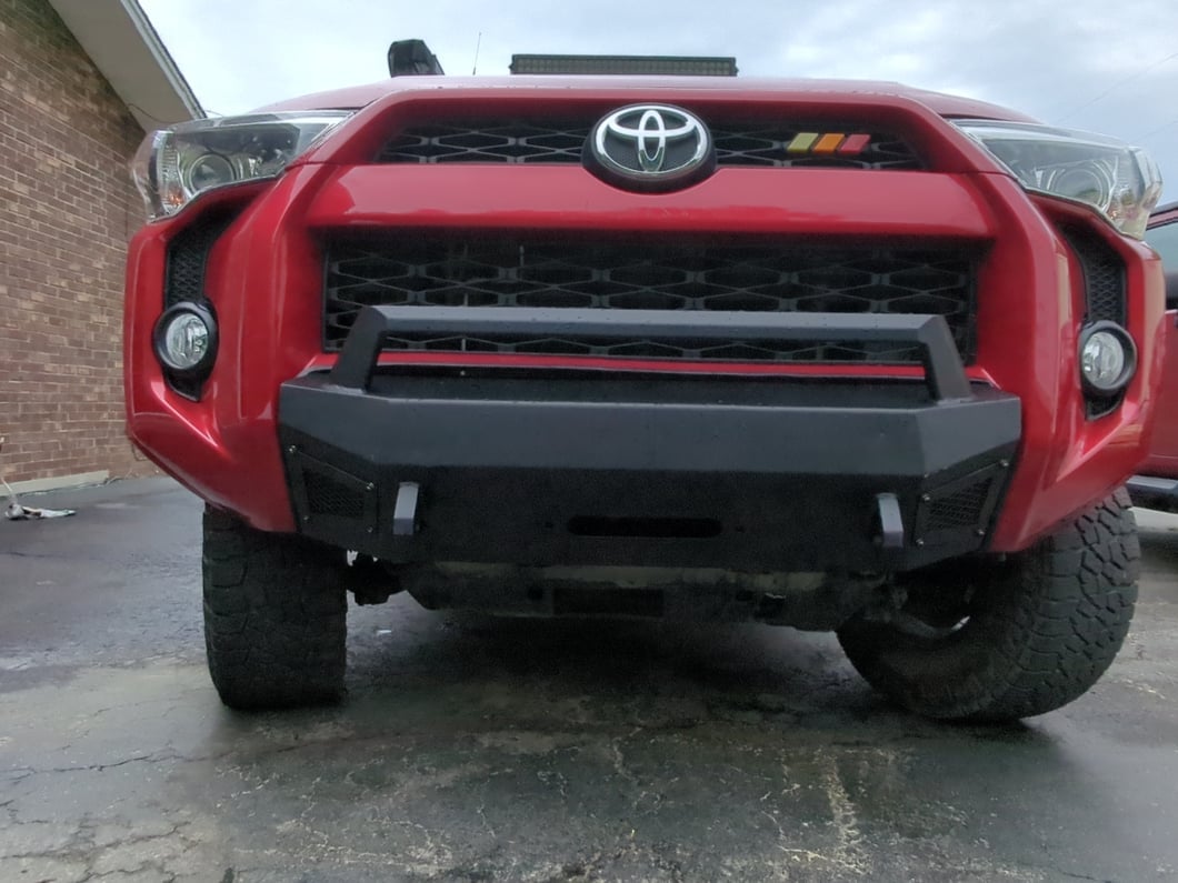 Barricade HD Stubby Front Bumper with Winch Mount (14-24 4Runner, Excluding Limited & Nightshade)