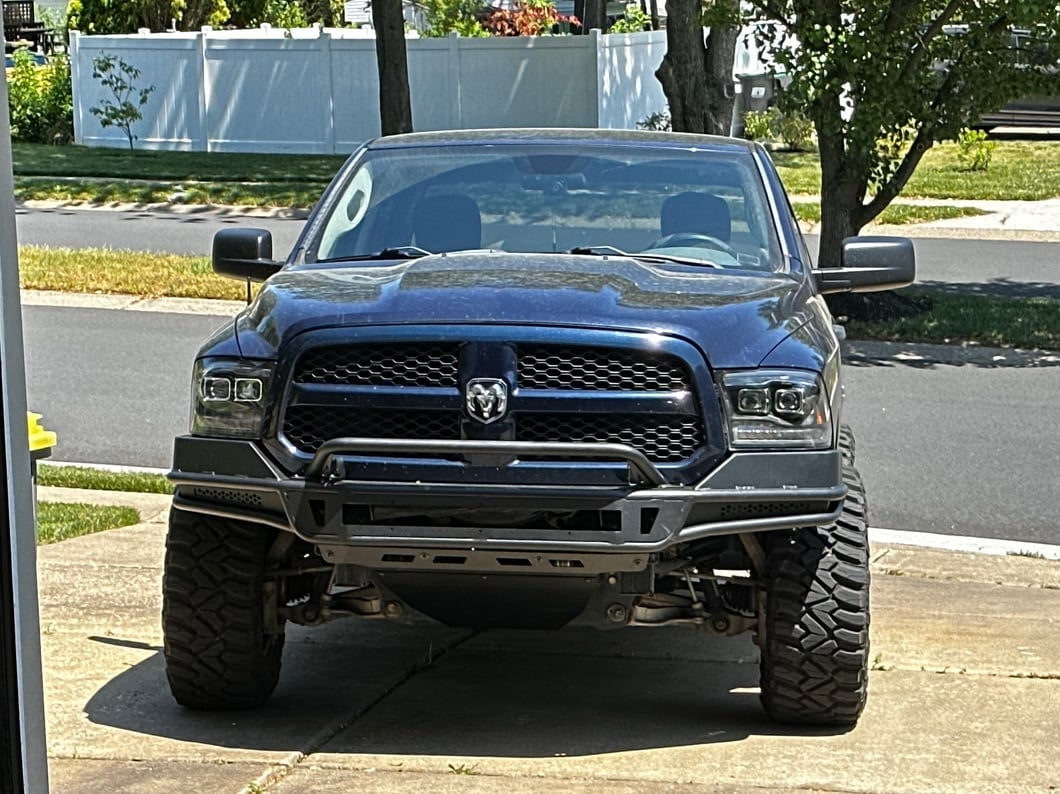 Barricade Pre-Runner Front Bumper with Skid Plate (13-18 RAM 1500, Excluding Rebel)
