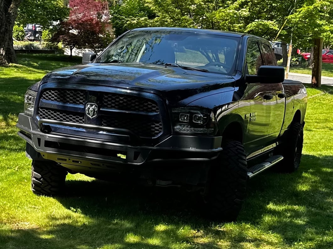 Barricade Pre-Runner Front Bumper with Skid Plate (13-18 RAM 1500, Excluding Rebel)
