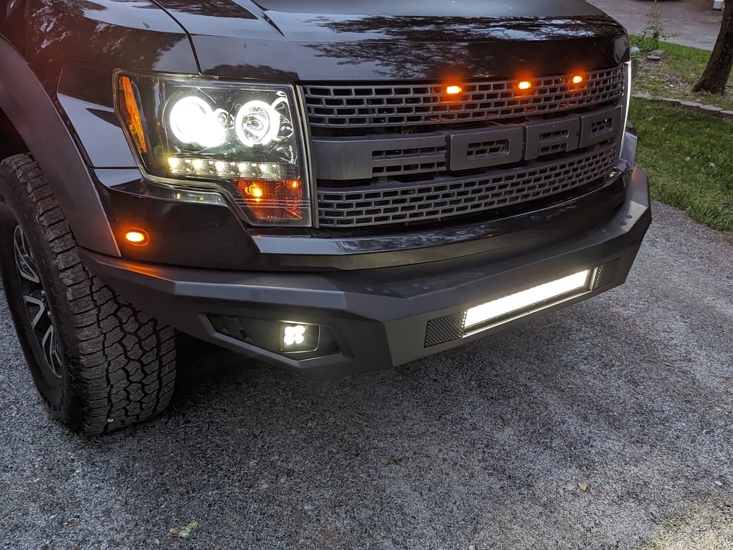 Barricade HD Off-Road Front Bumper with LED Fog Lights (10-14 F-150 Raptor)