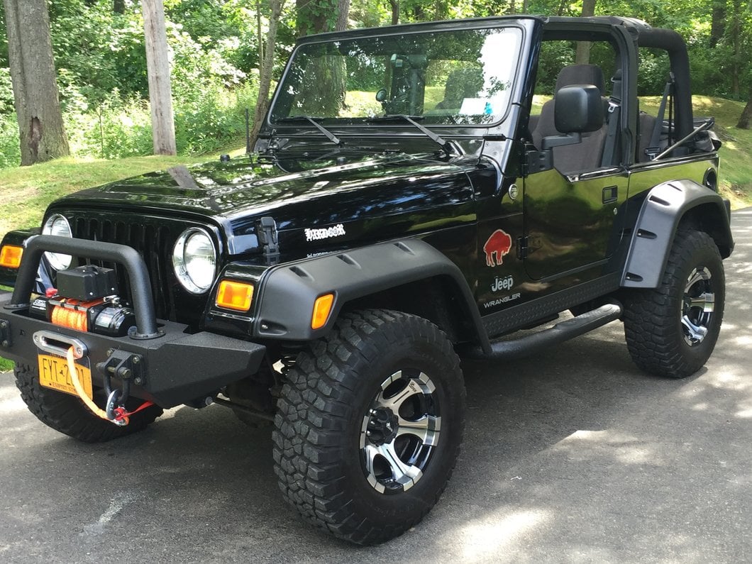 Barricade 9,500 lb. Winch with Synthetic Rope (Universal; Some Adaptation May Be Required)