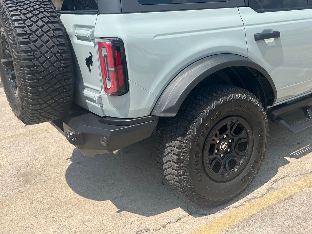 Barricade HD Plate Style Full Width Rear Bumper with LED Fog Lights (21-25 Bronco, Excluding Raptor)