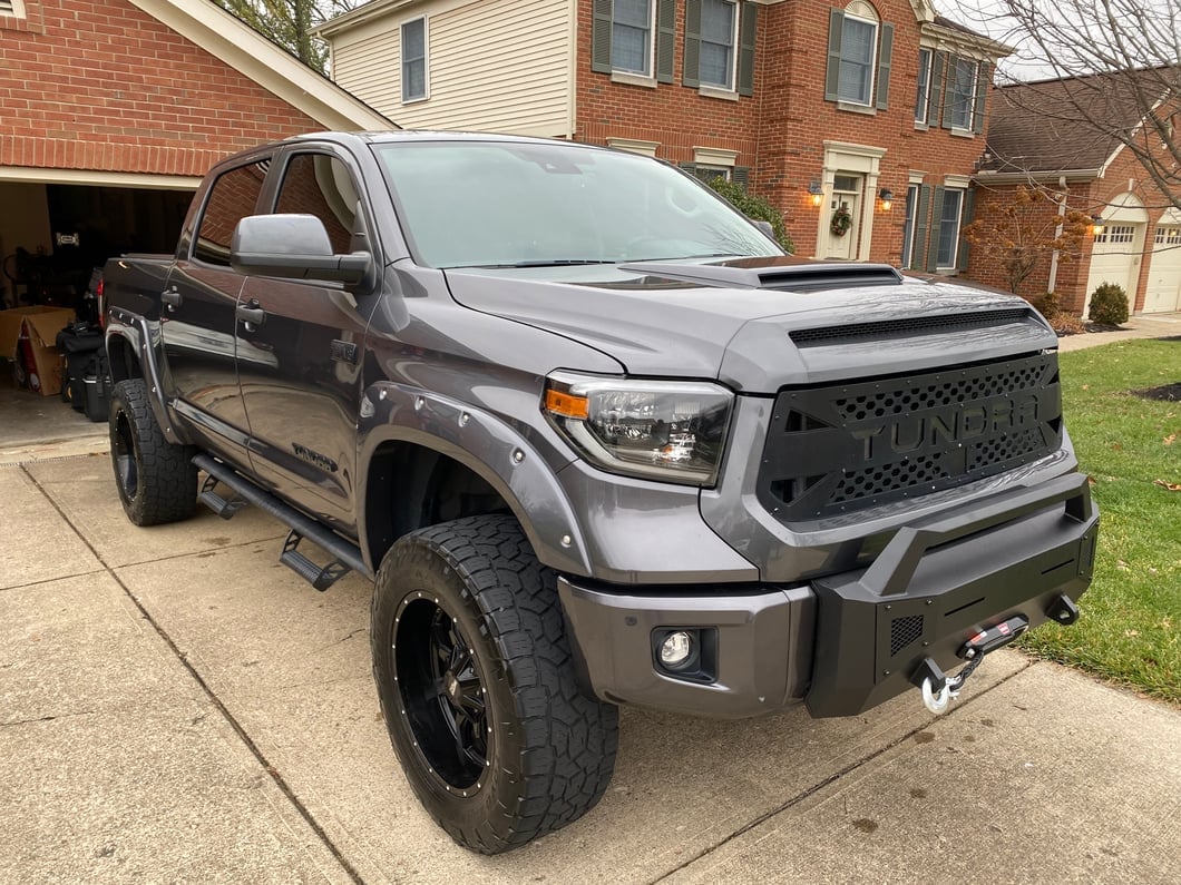Barricade HD Stubby Front Bumper with Winch Mount (14-21 Tundra)