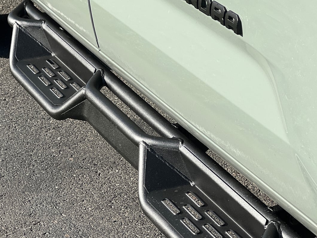 Barricade NB1 Running Boards; Textured Black (22-25 Tundra Double Cab)