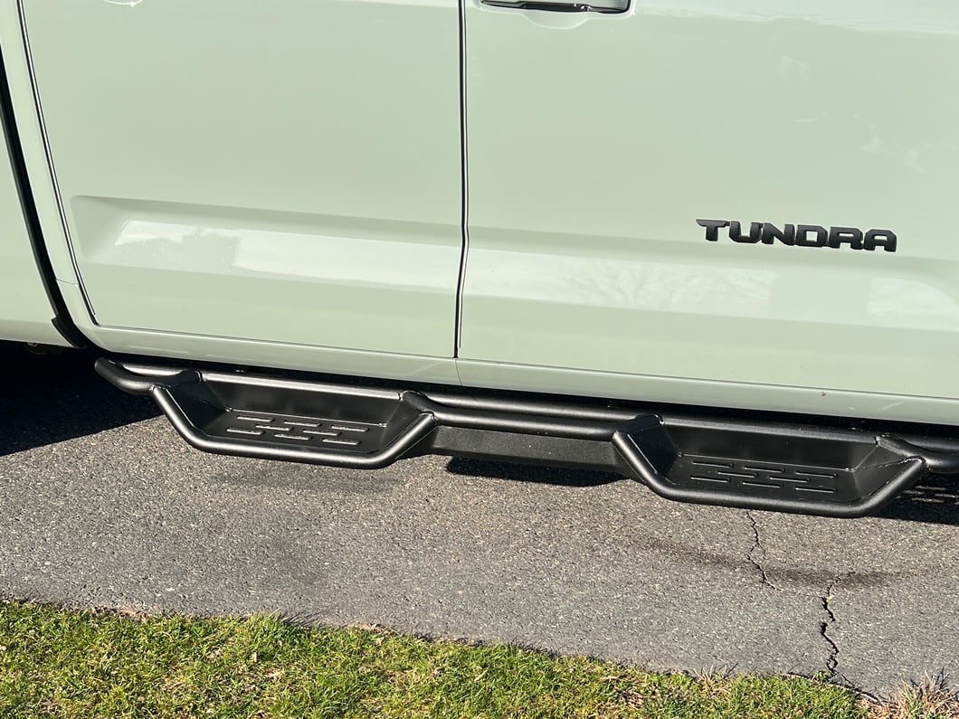 Barricade NB1 Running Boards; Textured Black (22-25 Tundra Double Cab)
