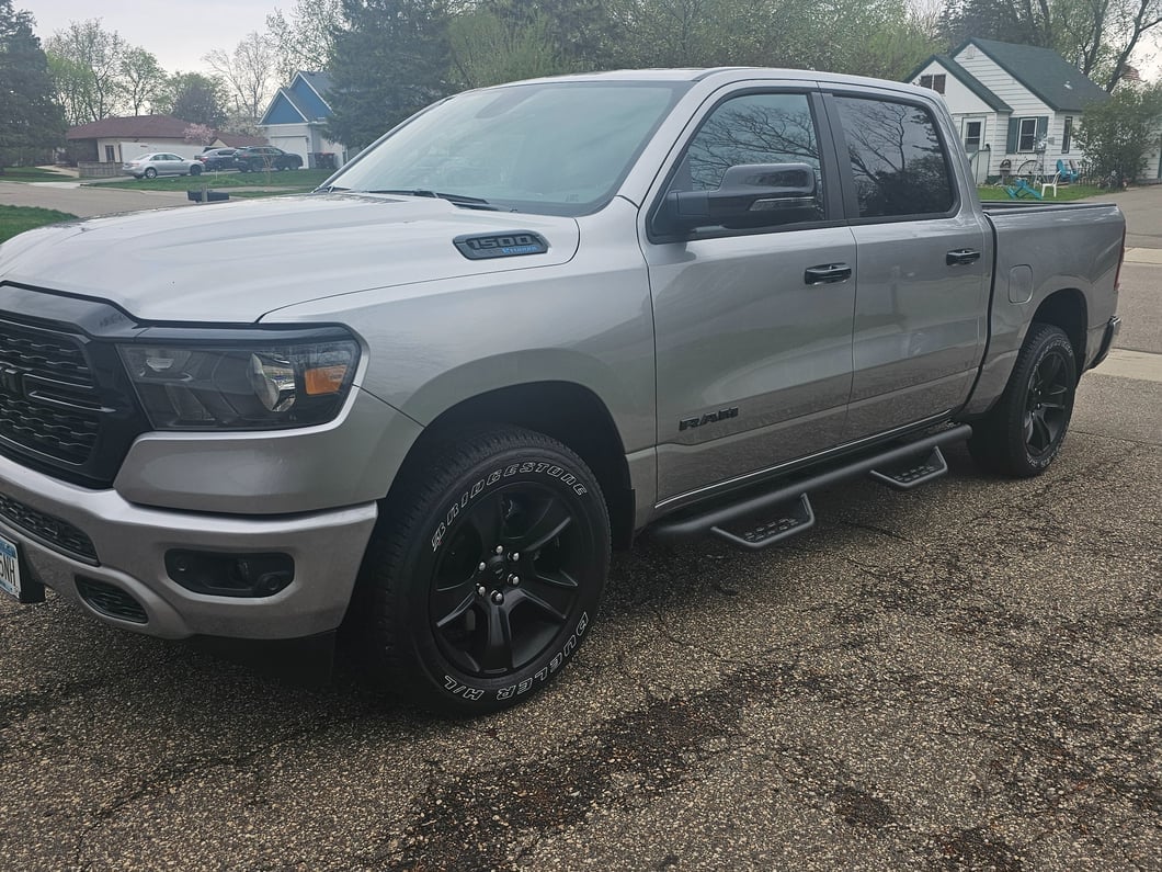 Barricade Tubular Drop Steps; Fine Textured Black Finish (19-25 RAM 1500 Crew Cab)