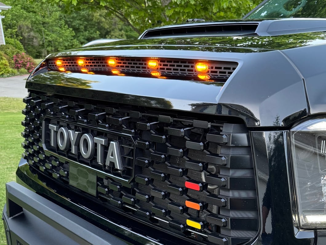 Barricade HD Stubby Front Bumper with 20-Inch Dual Row LED Light Bar (14-21 Tundra)
