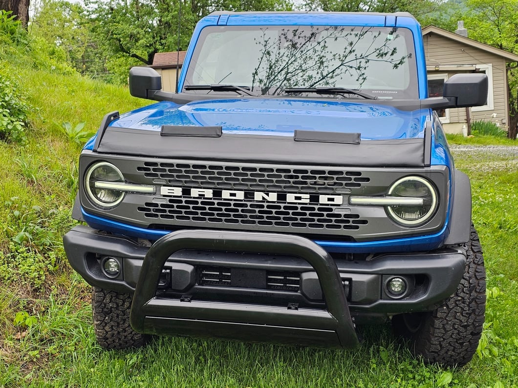 Barricade 3.50-Inch Oval Bull Bar with Formed Skid Plate (21-25 Bronco)