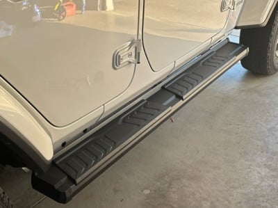 Barricade S6 Running Boards; Fine Textured Black (18-25 Jeep Wrangler JL 4-Door)