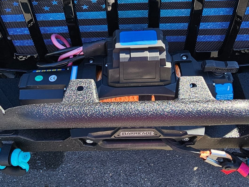 Barricade 12,500 lb. HD Winch with Synthetic Rope and Wireless Control (Universal; Some Adaptation May Be Required)