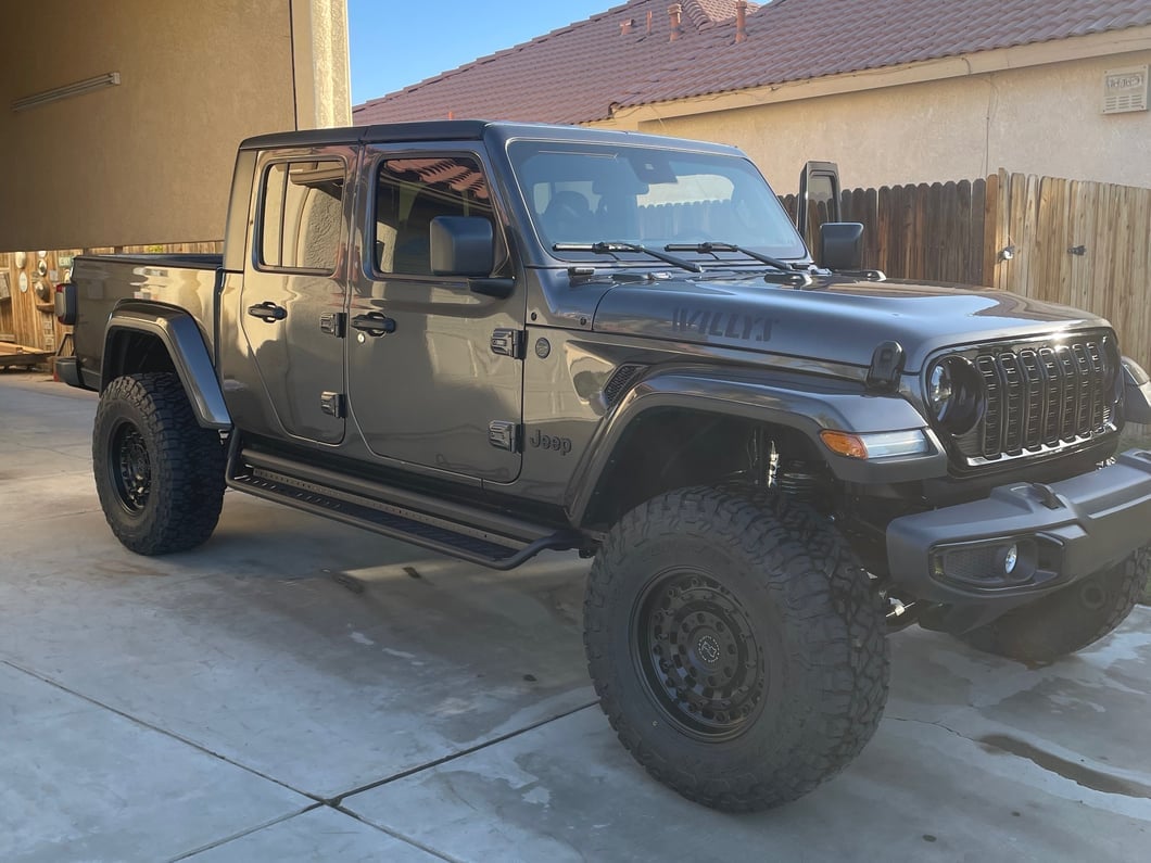 Barricade Open Trail HD Running Boards (20-25 Jeep Gladiator JT)