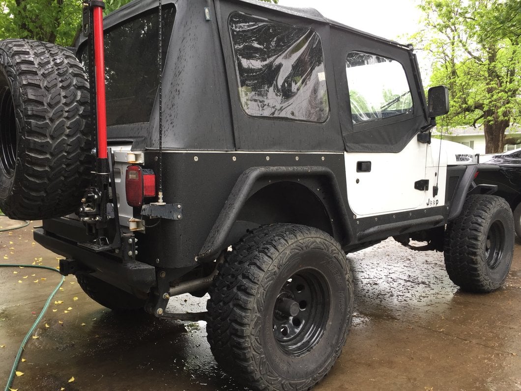 Barricade Corner Guard (87-95 Jeep Wrangler YJ)