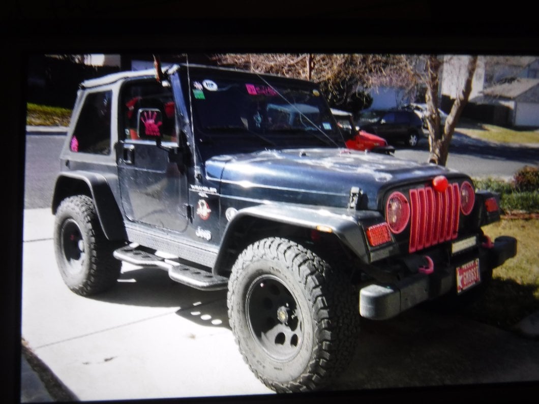 Barricade Extreme HD Rocker Steps (97-06 Jeep Wrangler TJ, Excluding Unlimited)