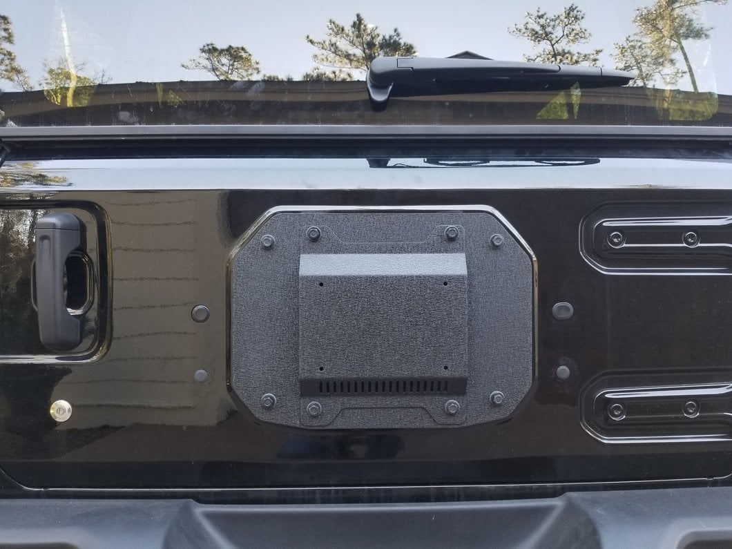 Barricade Spare Tire Delete with License Plate Mount (18-25 Jeep Wrangler JL, Excluding 4xe)