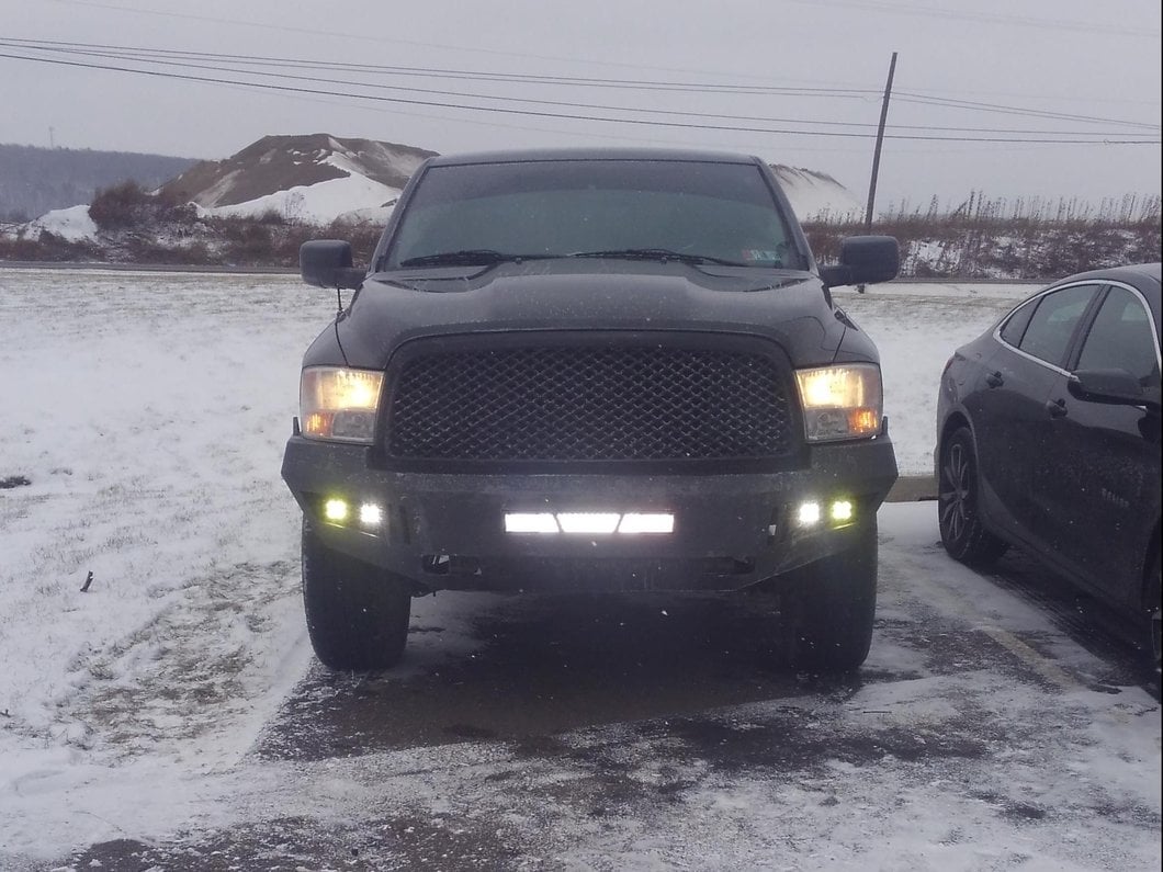 Barricade Extreme HD Front Bumper with LED Fog Lights (09-12 RAM 1500)